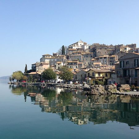 أنغويلارا سابازيا La Casa Sul Lago الغرفة الصورة